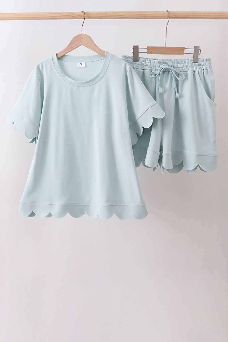 Turquoise scalloped mom&me shorts set